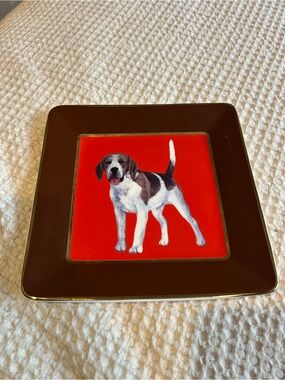 C. Wonder Brown Frame Decorative Dog Plate with Red Center
